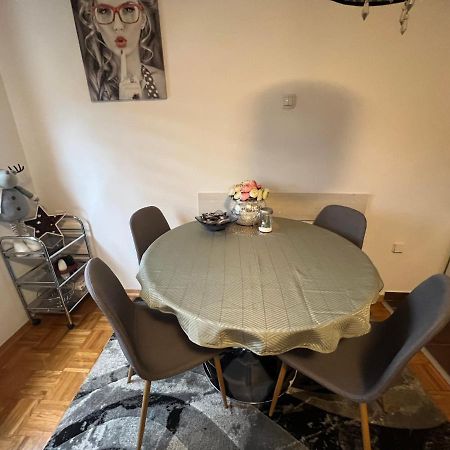 Apartment Sweet Dreams-Close To Zoo,Dinamo Stadium And The City Center Zagreb Eksteriør billede