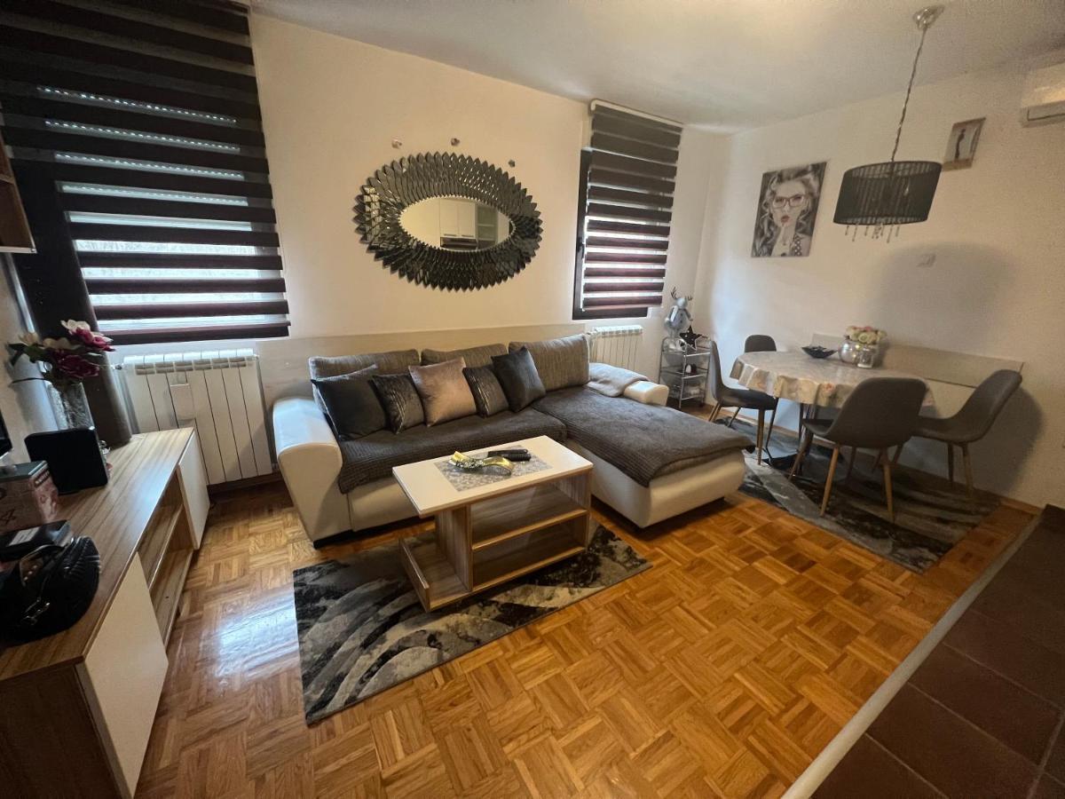 Apartment Sweet Dreams-Close To Zoo,Dinamo Stadium And The City Center Zagreb Eksteriør billede